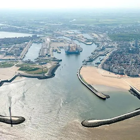 't Achterhuys * Ostend